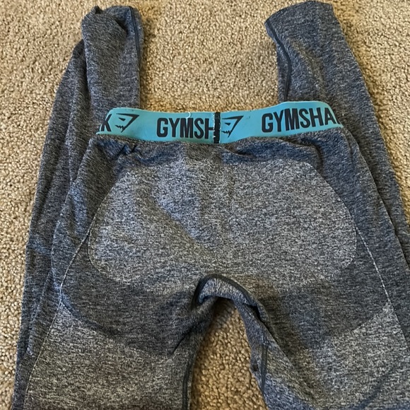 Gym shark - Picture 2 of 4